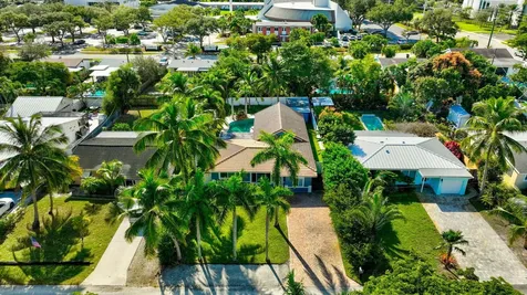 360 SW 2nd Street Boca Raton FL 33432