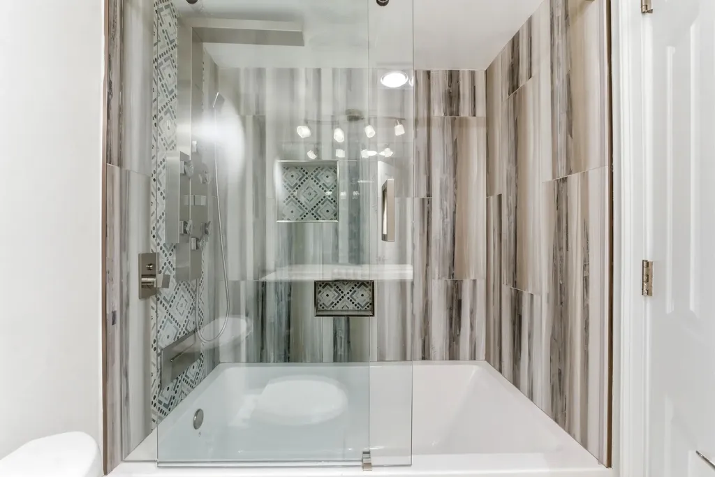 2326 NW 120th Way Coral Springs FL 33065