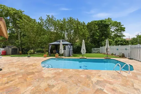 2326 NW 120th Way Coral Springs FL 33065