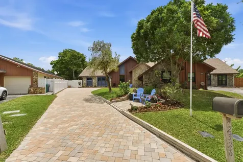 2326 NW 120th Way Coral Springs FL 33065