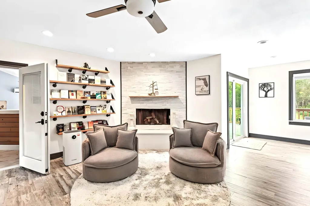12151 Old Indiantown Road Jupiter FL 33478