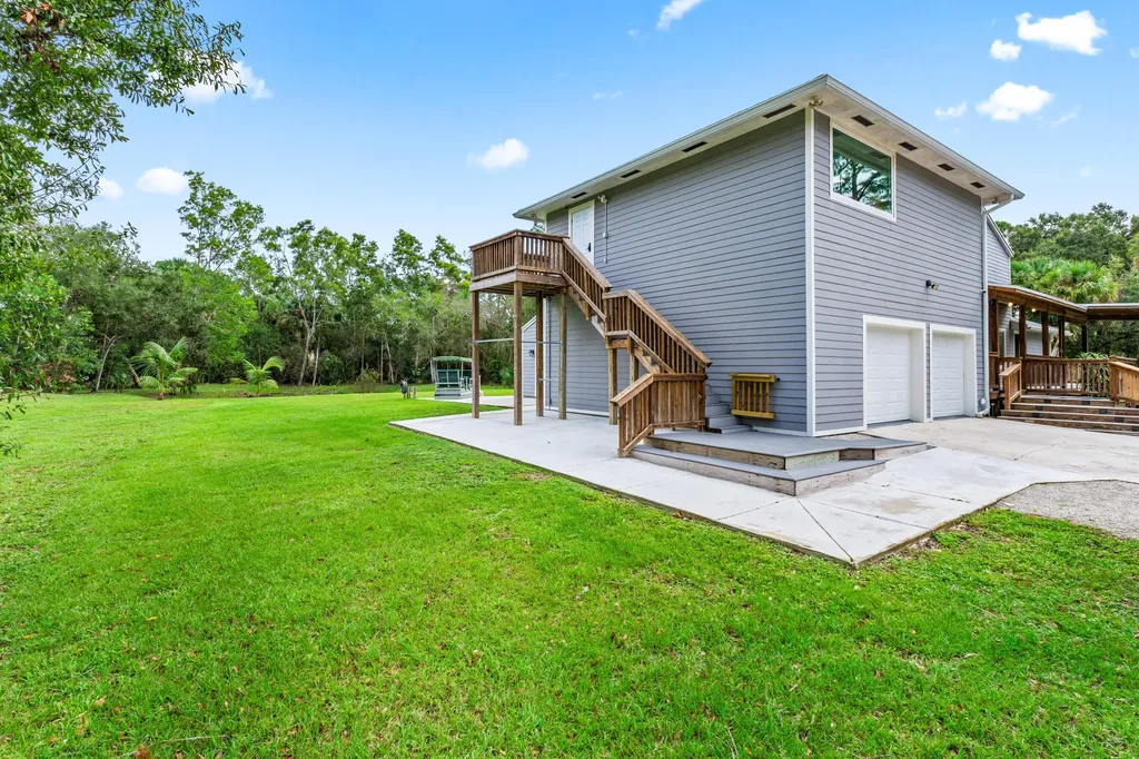 12151 Old Indiantown Road Jupiter FL 33478