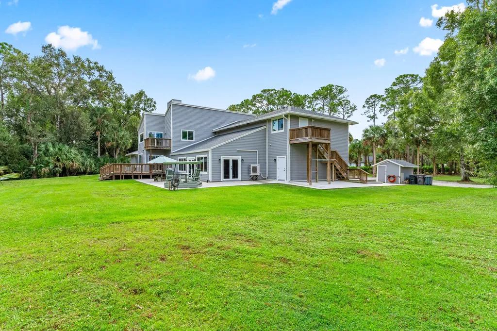 12151 Old Indiantown Road Jupiter FL 33478