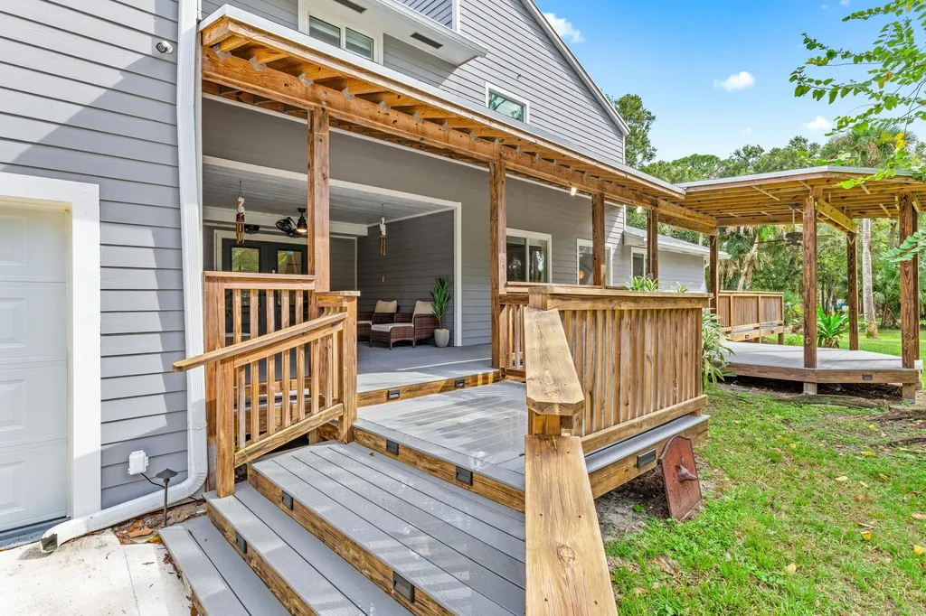 12151 Old Indiantown Road Jupiter FL 33478