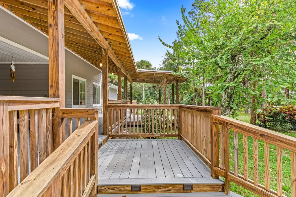 12151 Old Indiantown Road Jupiter FL 33478