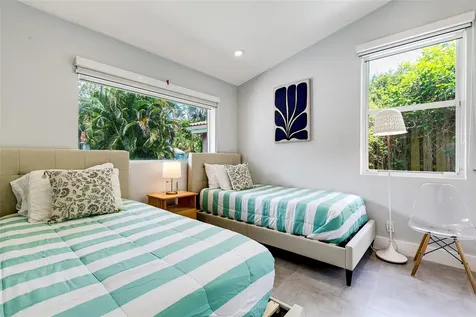 1704 SW 4th Court Fort Lauderdale FL 33312