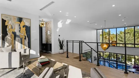 823 Ponce De Leon Drive Fort Lauderdale FL 33316