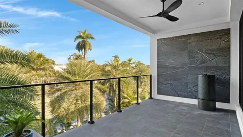 823 Ponce De Leon Drive Fort Lauderdale FL 33316