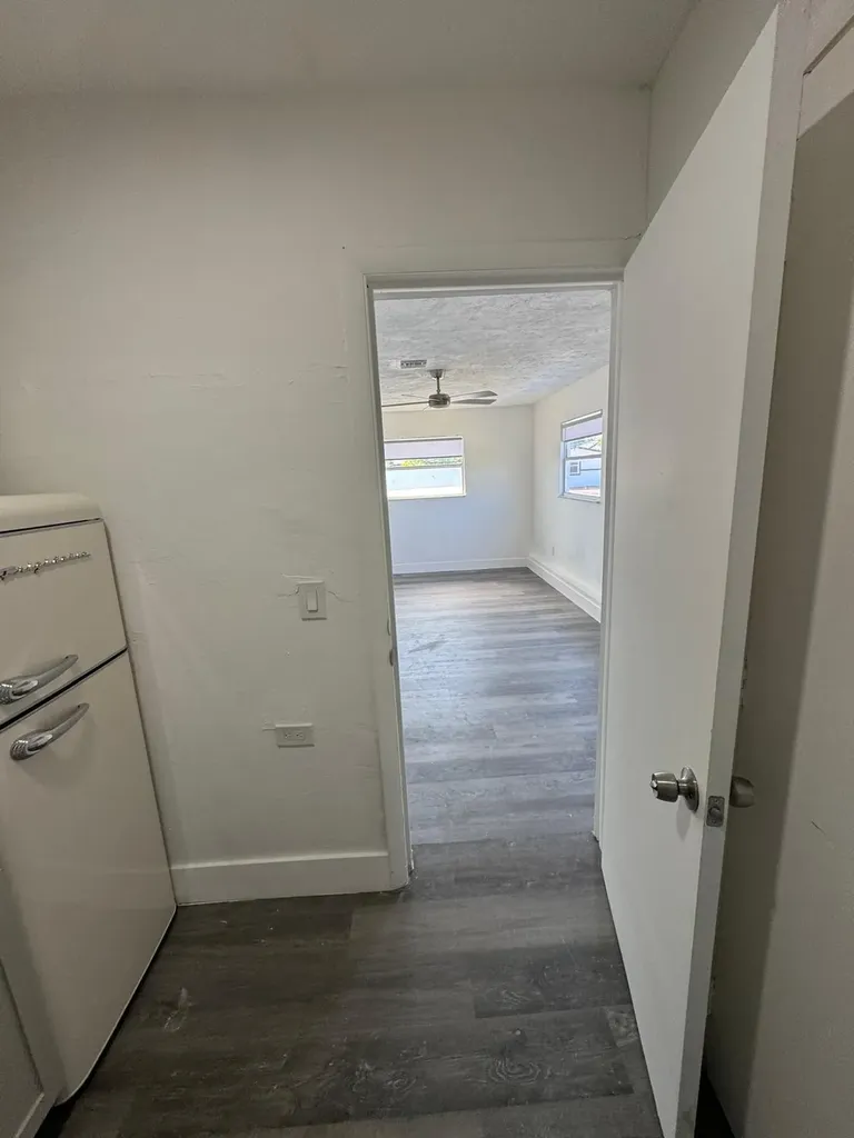 4010 NE 6th Avenue Deerfield Beach FL 33064
