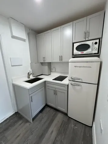 4010 NE 6th Avenue Deerfield Beach FL 33064