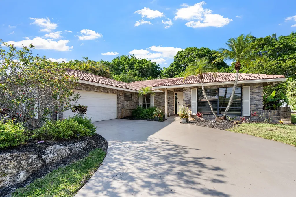 10264 Crosswind Road Boca Raton FL 33498