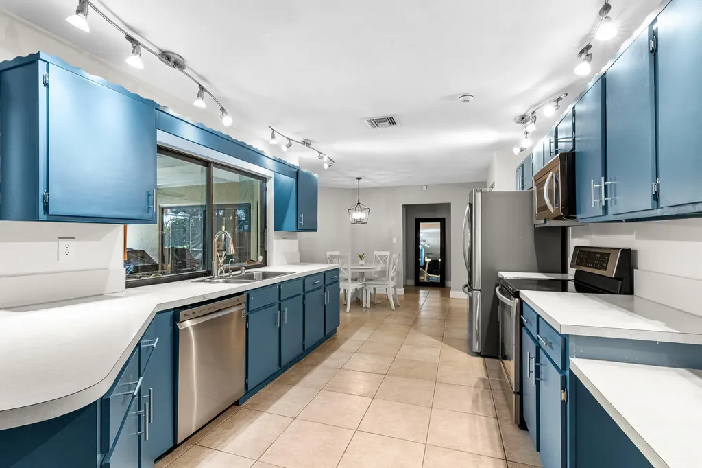 10264 Crosswind Road Boca Raton FL 33498
