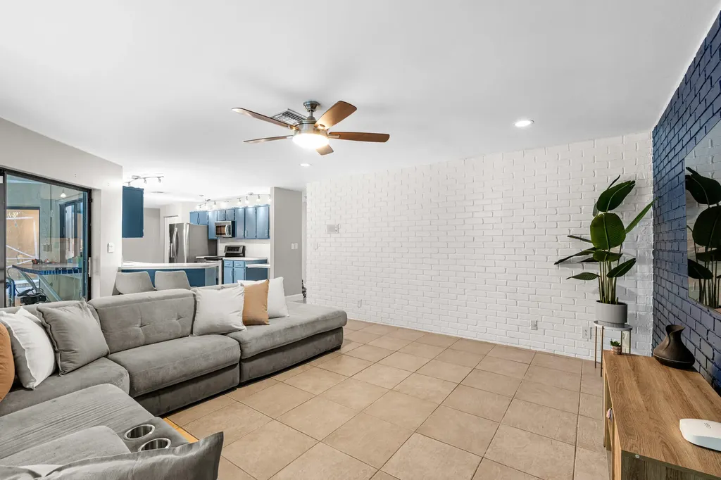 10264 Crosswind Road Boca Raton FL 33498