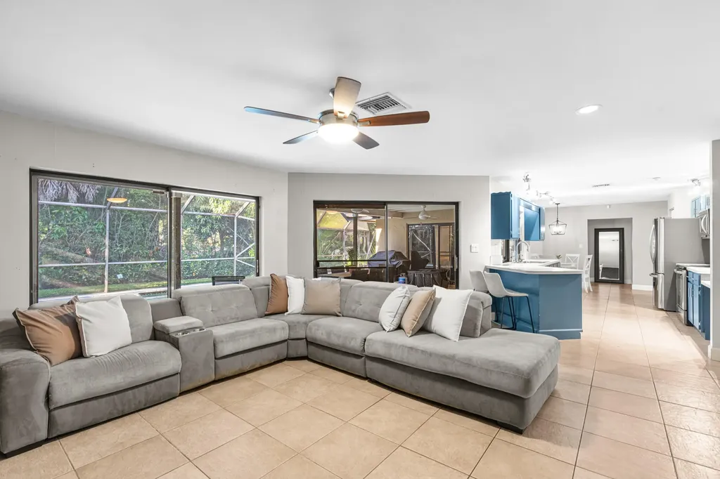 10264 Crosswind Road Boca Raton FL 33498