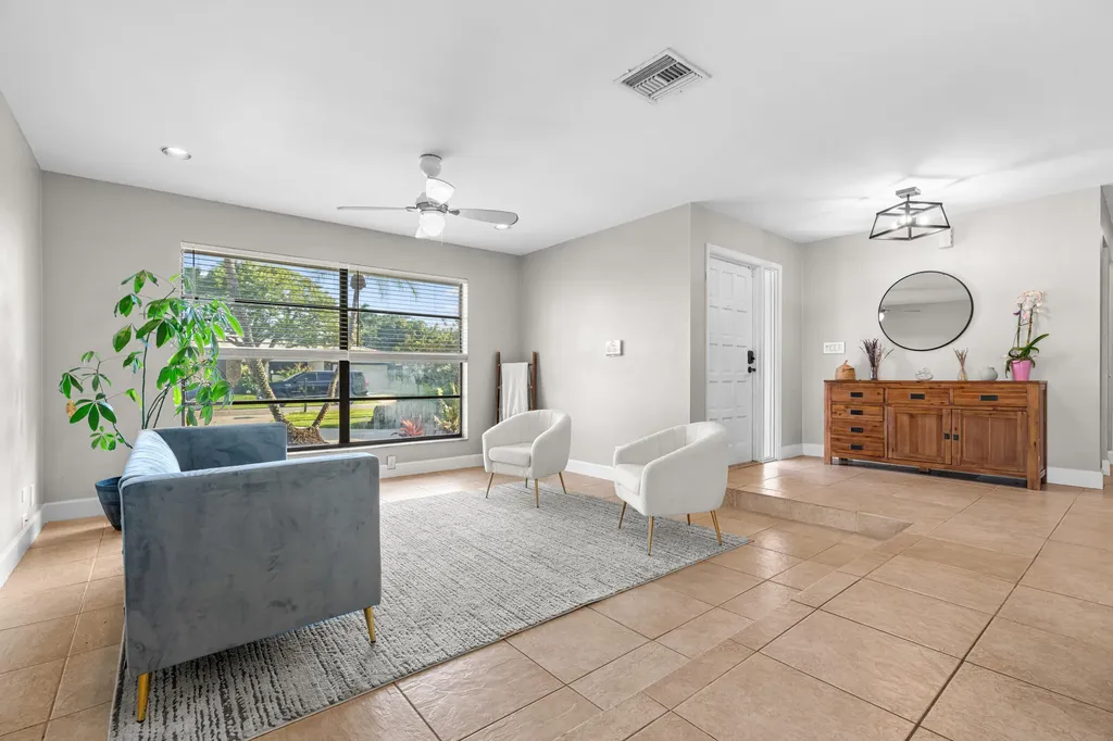 10264 Crosswind Road Boca Raton FL 33498