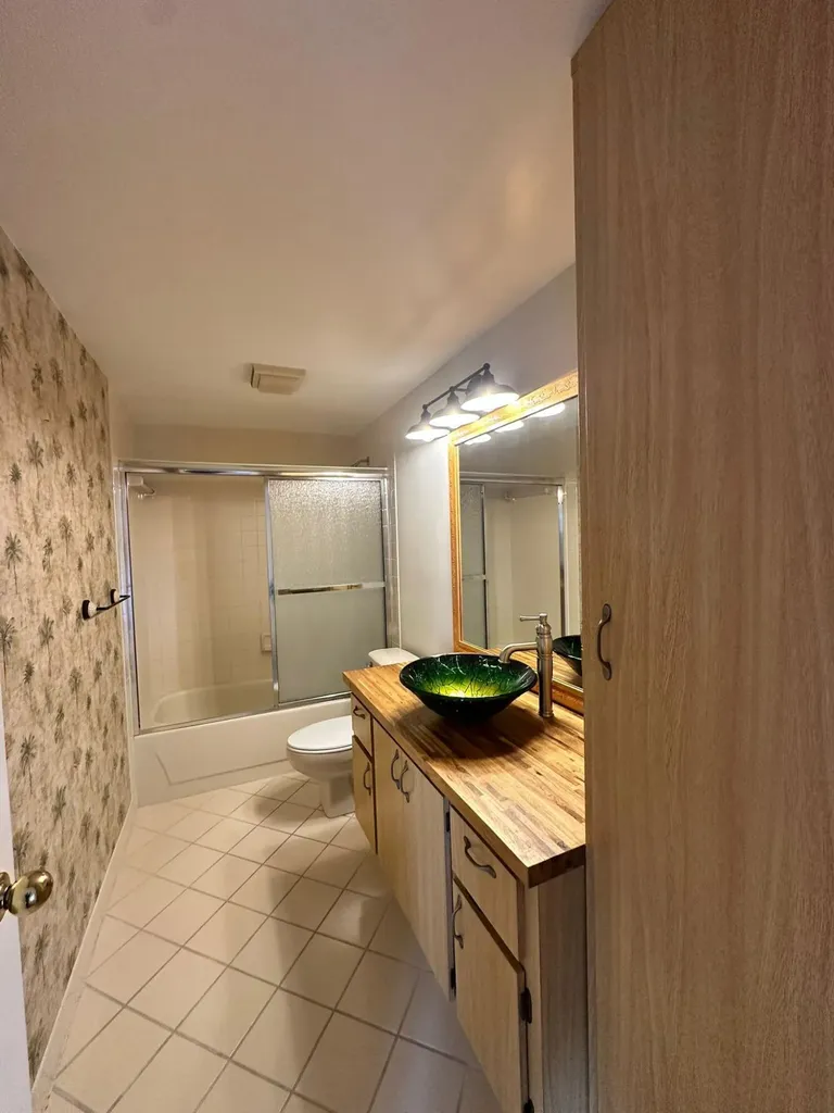 5718 57th Way West Palm Beach FL 33409