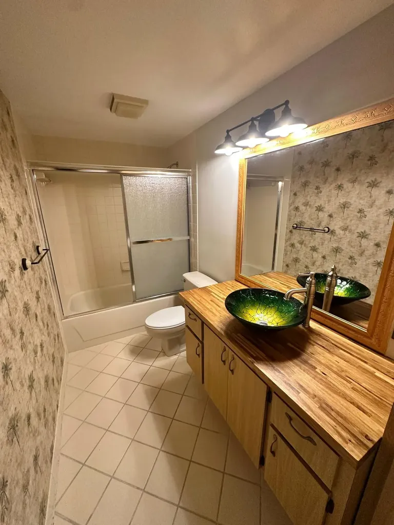 5718 57th Way West Palm Beach FL 33409
