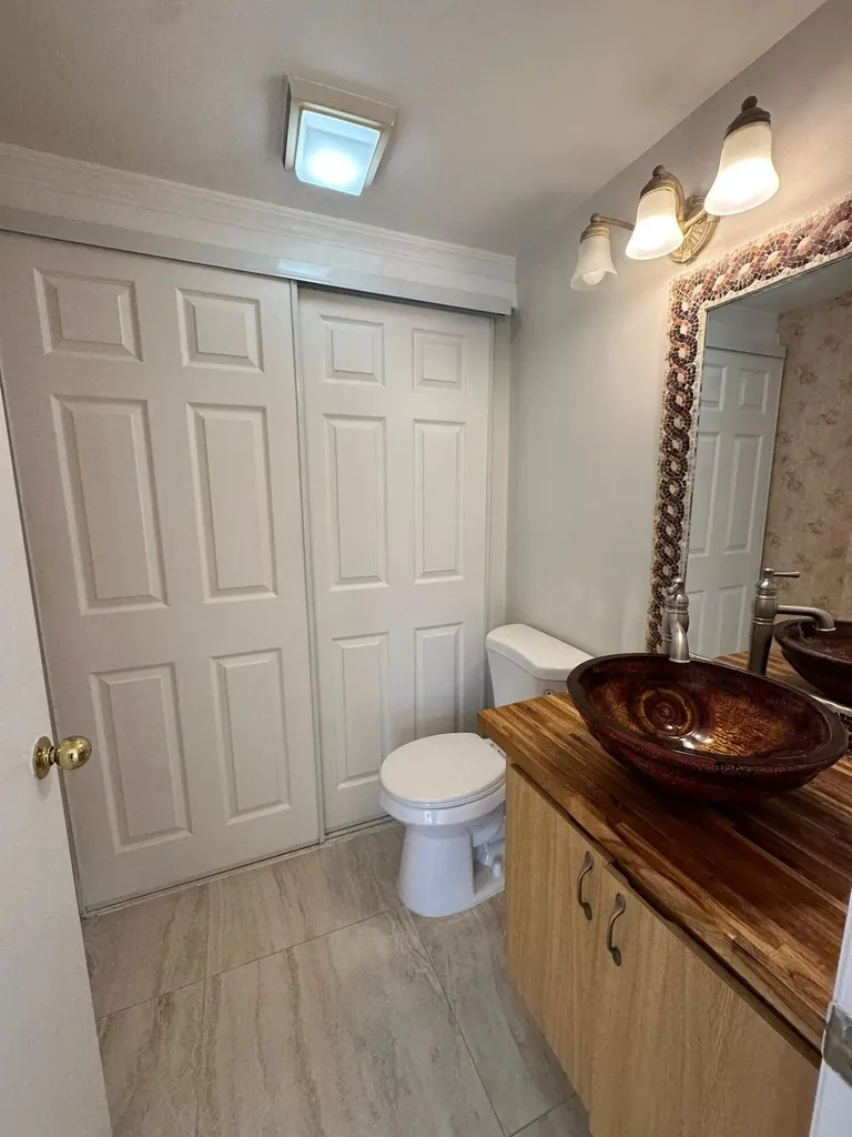 5718 57th Way West Palm Beach FL 33409