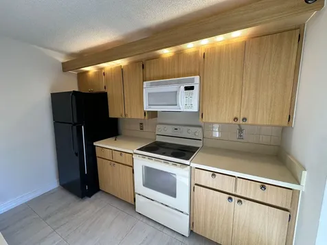 5718 57th Way West Palm Beach FL 33409
