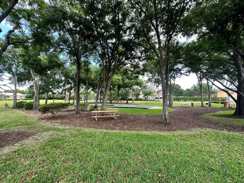 5718 57th Way West Palm Beach FL 33409