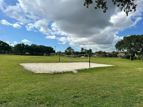 5718 57th Way West Palm Beach FL 33409