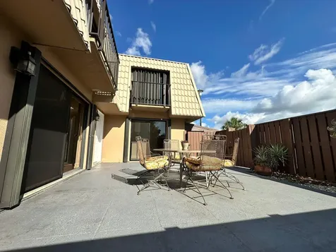 5718 57th Way West Palm Beach FL 33409