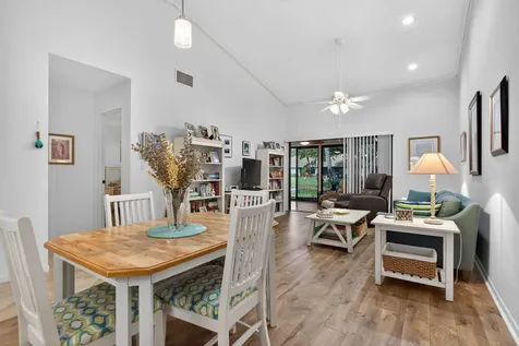 3302 Carambola Circle S Coconut Creek FL 33066