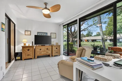 3302 Carambola Circle S Coconut Creek FL 33066
