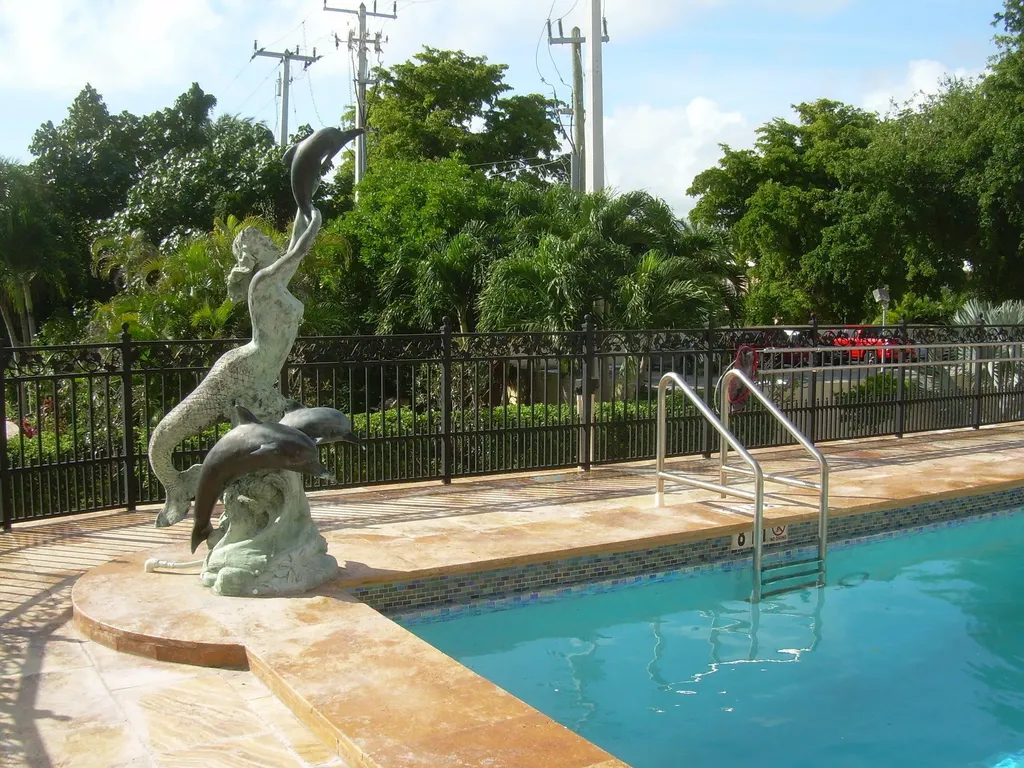 1000 Spanish River Road Boca Raton FL 33432