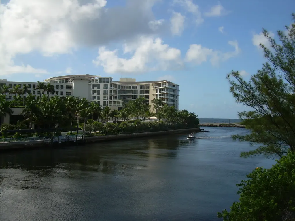 1000 Spanish River Road Boca Raton FL 33432