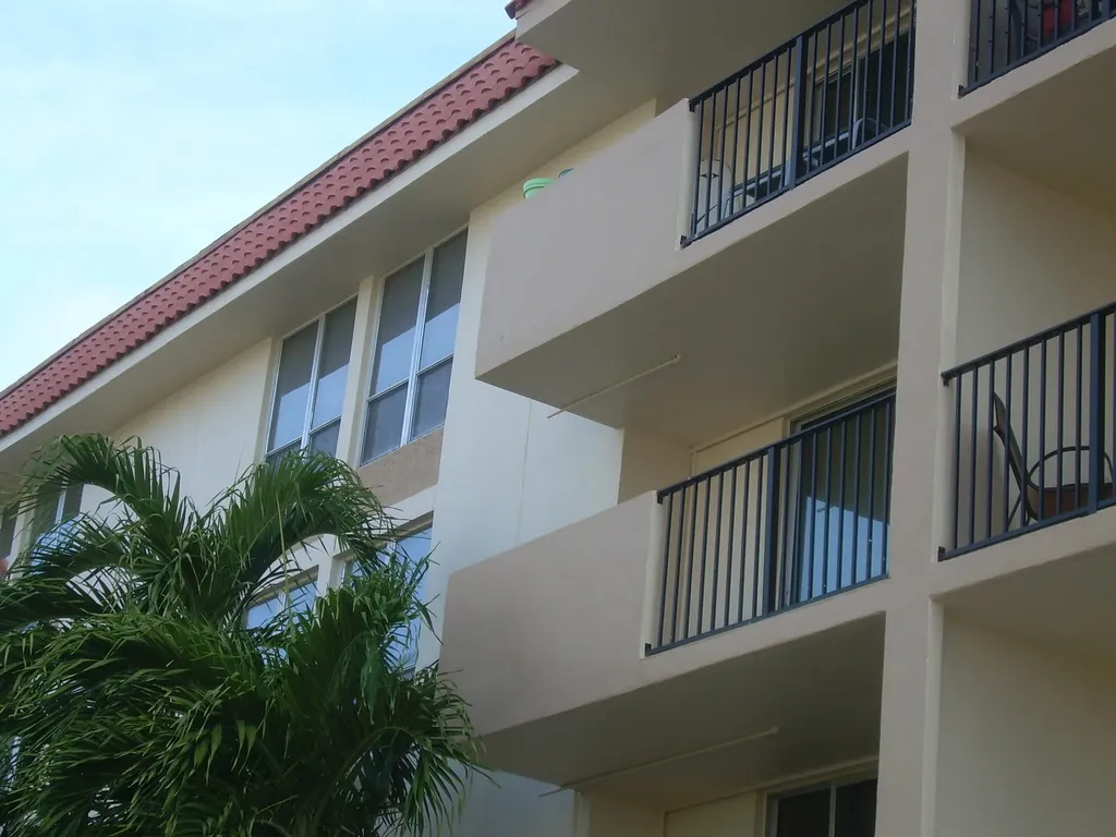 1000 Spanish River Road Boca Raton FL 33432
