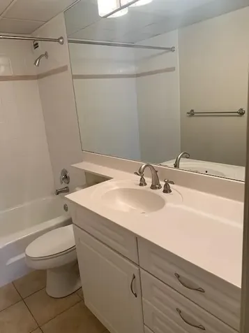 1000 Spanish River Road Boca Raton FL 33432