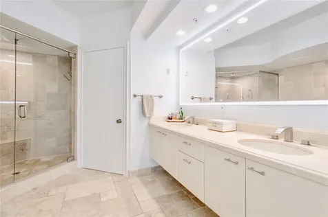 333 Las Olas Way Fort Lauderdale FL 33301