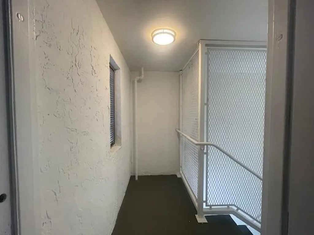 4393 Windsor Avenue West Palm Beach FL 33407