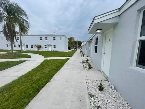 4393 Windsor Avenue West Palm Beach FL 33407