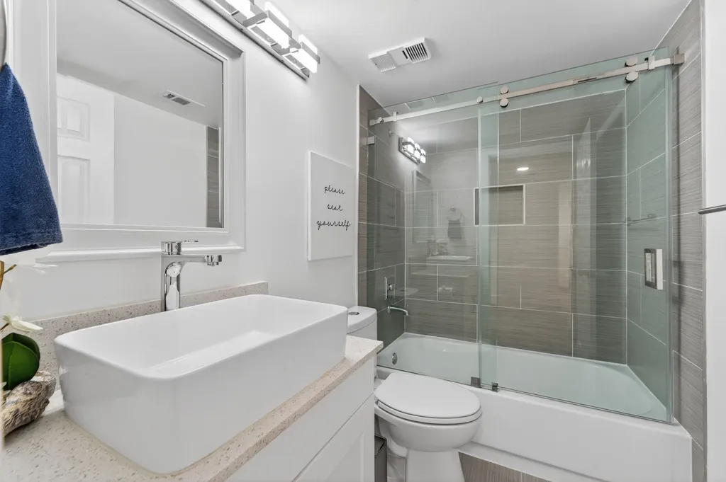 1672 Cypress Pointe Drive Coral Springs FL 33071