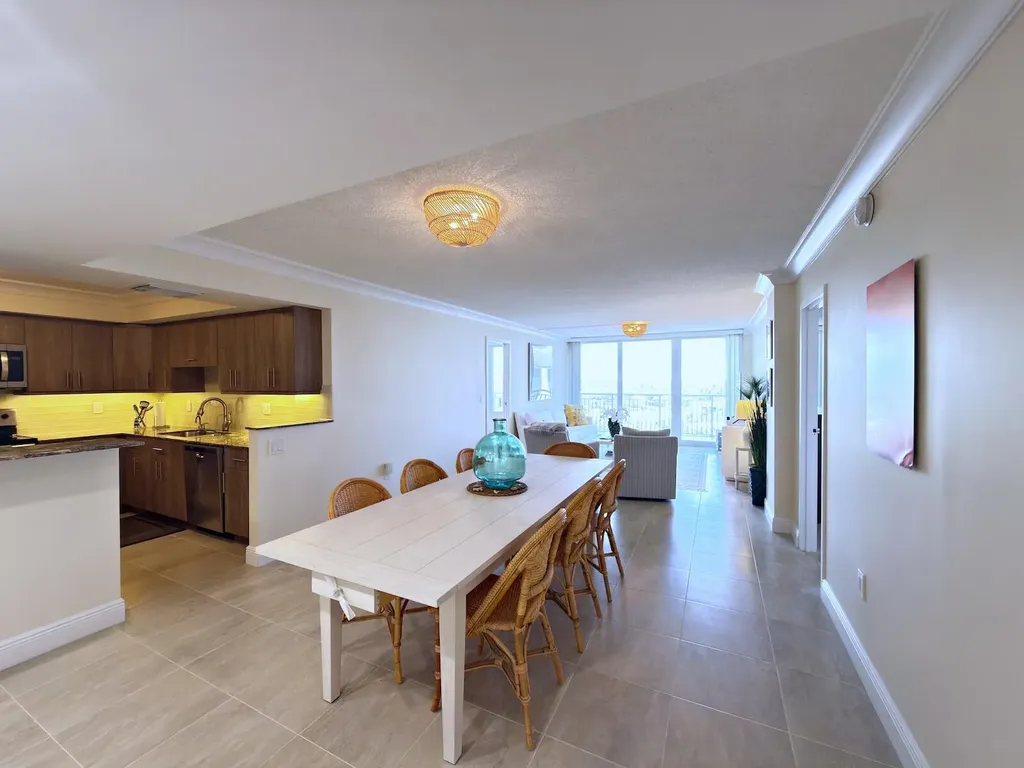 3546 S Ocean Boulevard South Palm Beach FL 33480
