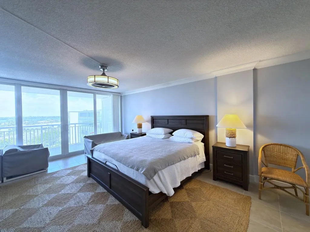 3546 S Ocean Boulevard South Palm Beach FL 33480