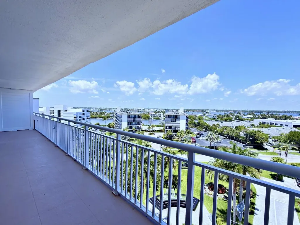3546 S Ocean Boulevard South Palm Beach FL 33480
