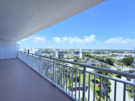 3546 S Ocean Boulevard South Palm Beach FL 33480