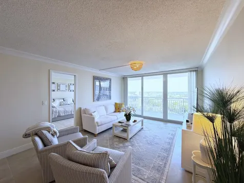 3546 S Ocean Boulevard South Palm Beach FL 33480