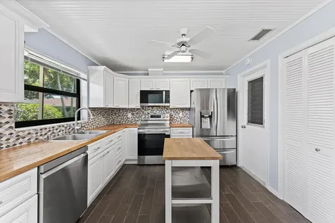 9890 Papaya Tree Trail Boynton Beach FL 33436