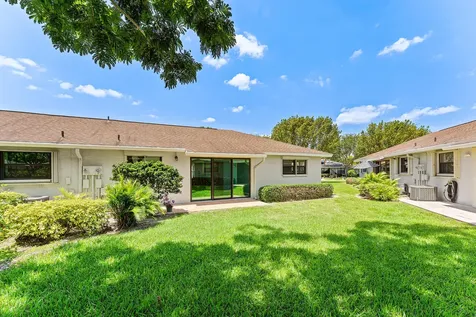 9890 Papaya Tree Trail Boynton Beach FL 33436
