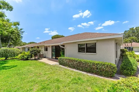 9890 Papaya Tree Trail Boynton Beach FL 33436