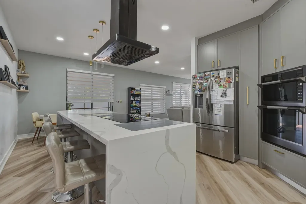 310 NW 207th Way Pembroke Pines FL 33029
