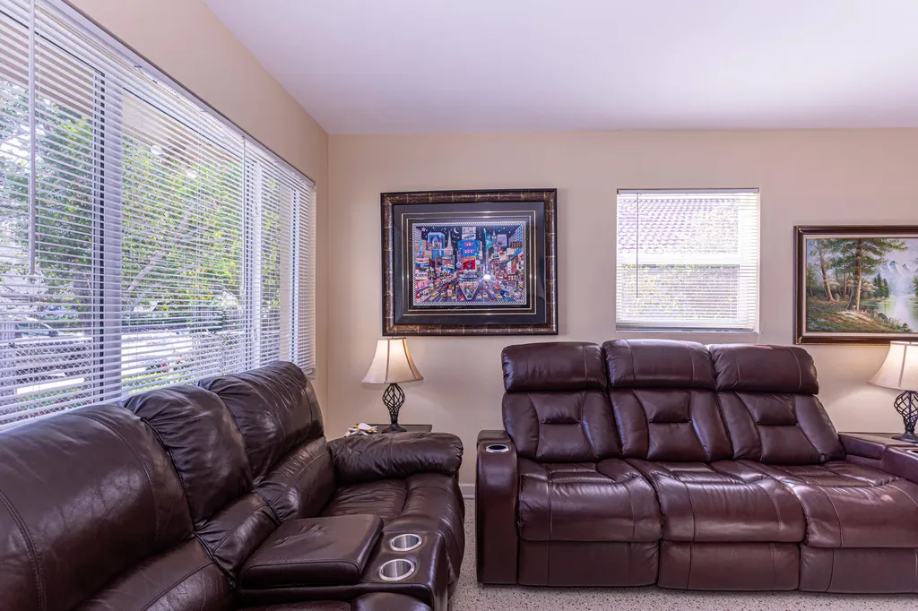 429 Summa Street West Palm Beach FL 33405