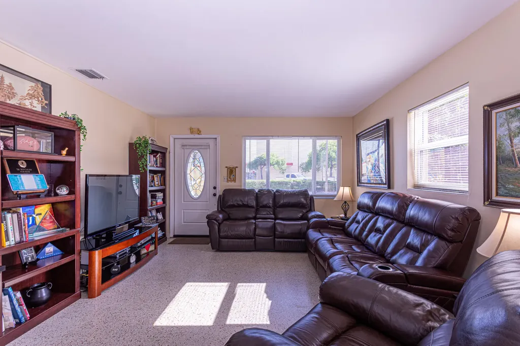 429 Summa Street West Palm Beach FL 33405