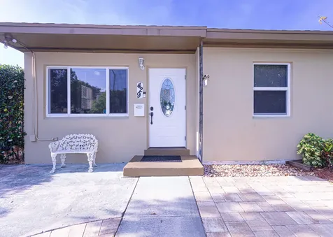 429 Summa Street West Palm Beach FL 33405