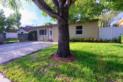 429 Summa Street West Palm Beach FL 33405