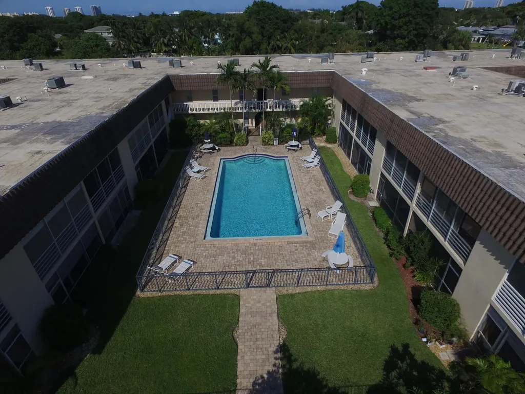 342 Southwind Drive North Palm Beach FL 33408